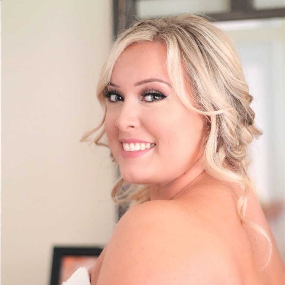 Meet your Posher, Renee